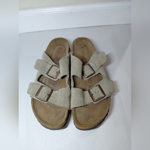 Birkenstock Arizona Women Size 40/9 Us Narrow Beige Suede Sandals with Buckles - Picture 9 of 10